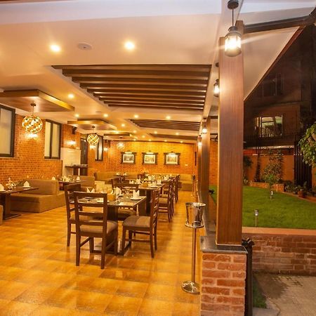 Pashupati Boutique Hotel & Spa กาฐมาณฑุ ภายนอก รูปภาพ